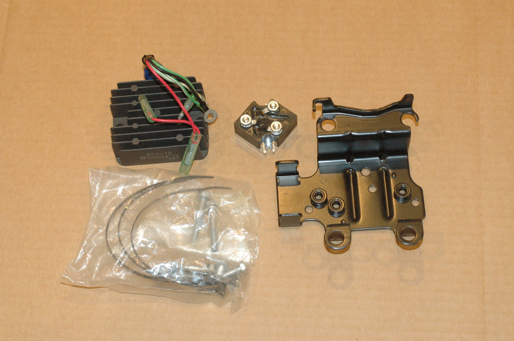 Mercury Marine Quicksilver 10 amp high output charging kit 856557A1 (See description)