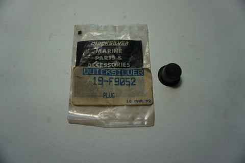 Quicksilver 19-F9052 Plug