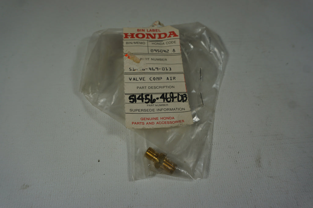 Honda 51456-469-013 AIR VALVE