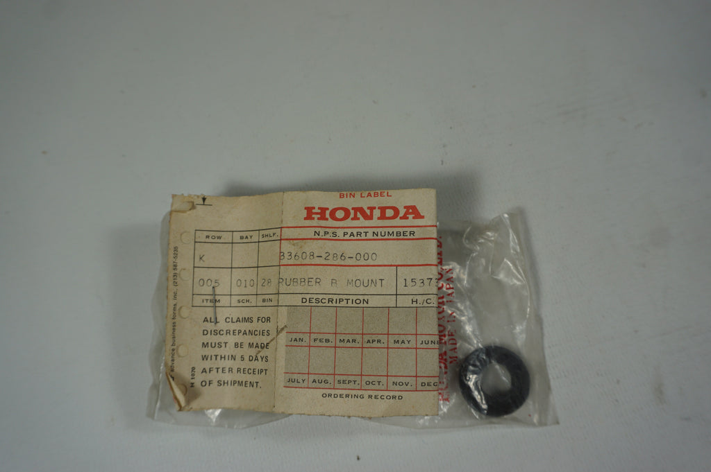 Honda 33608-286-000 RUBBER R MOUNT 153734
