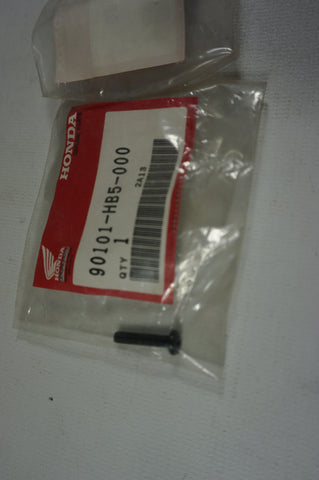 Honda 90101-HB5-000 SCREW