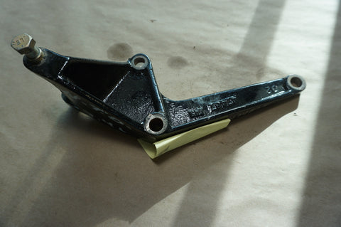 Mercury Marine Quicksilver 47487T BRACKET (USED item please read details below)