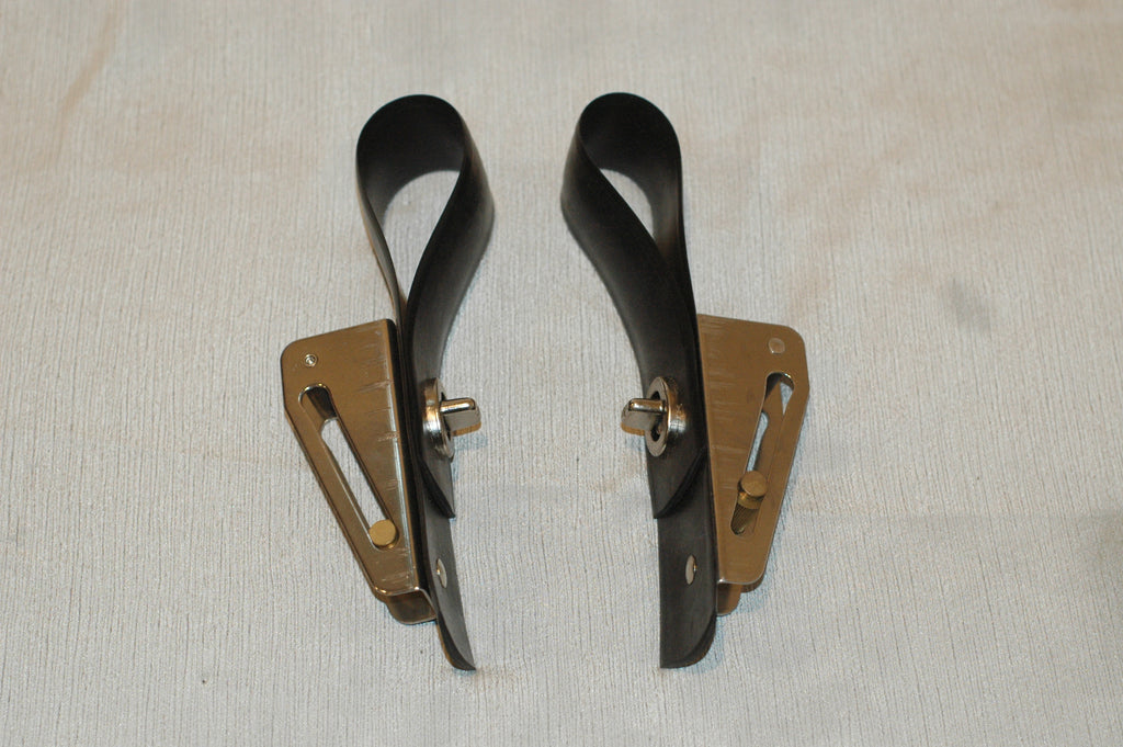 Taylor Made Tidy Ups Fender Holder Adjusters ONE PAIR as shown